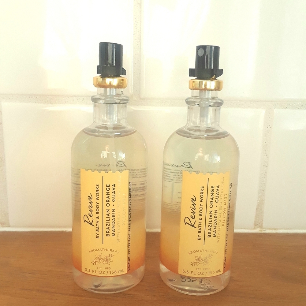Lot of 2 bath & body works pillow mist